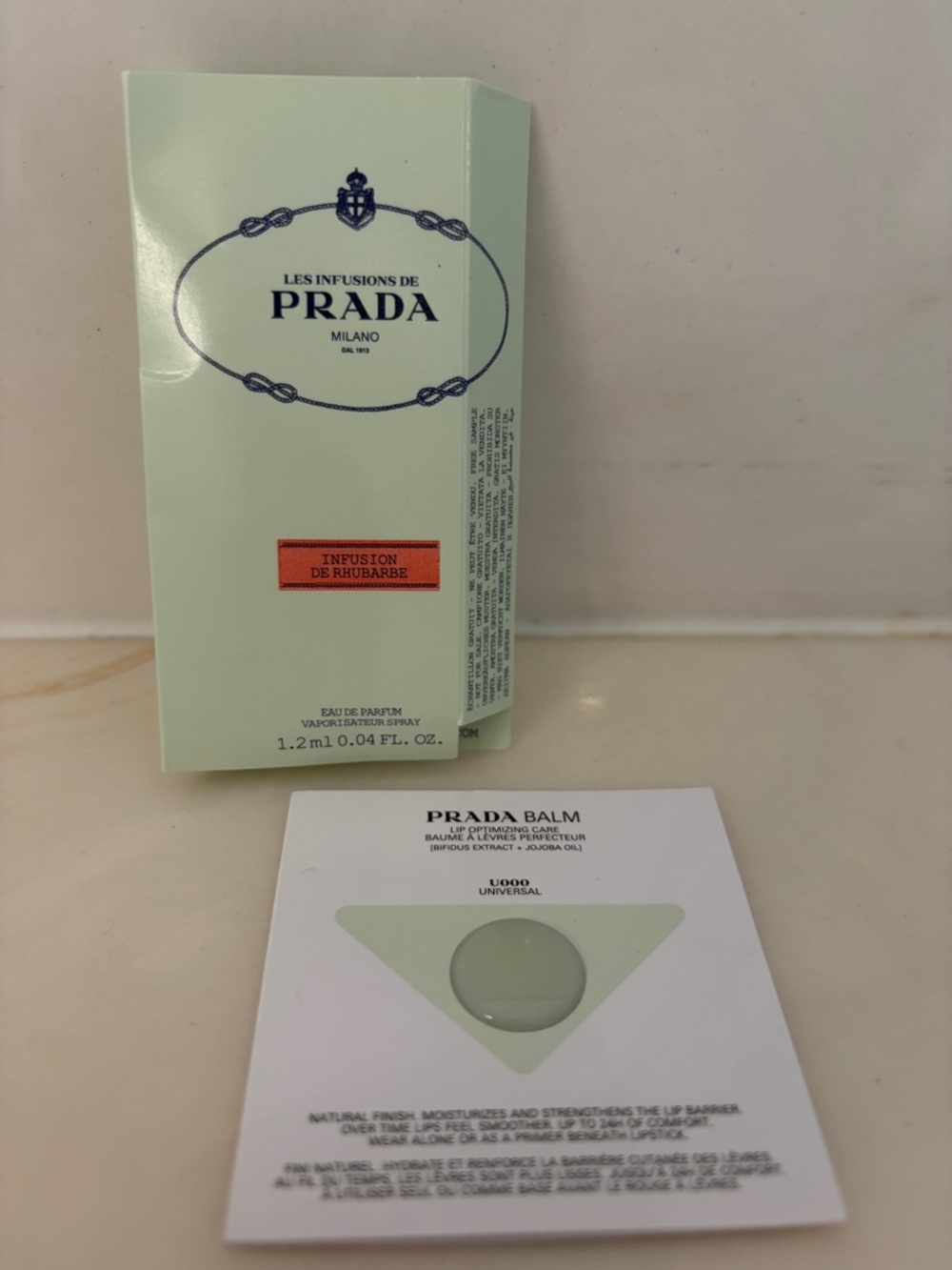 Makeup Bundle - Picture 2 of 5